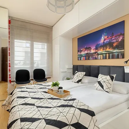 아파트 Przytulny Apartament Z Parkingiem I Biurkiem Przy Kazimierzu W Krakowie By Renters 크라쿠프